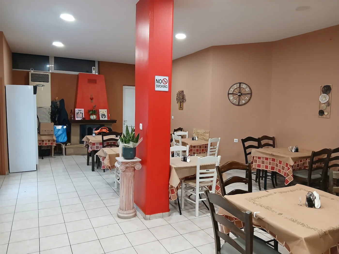 Εσωτερικός χώρος Γυροβολιές